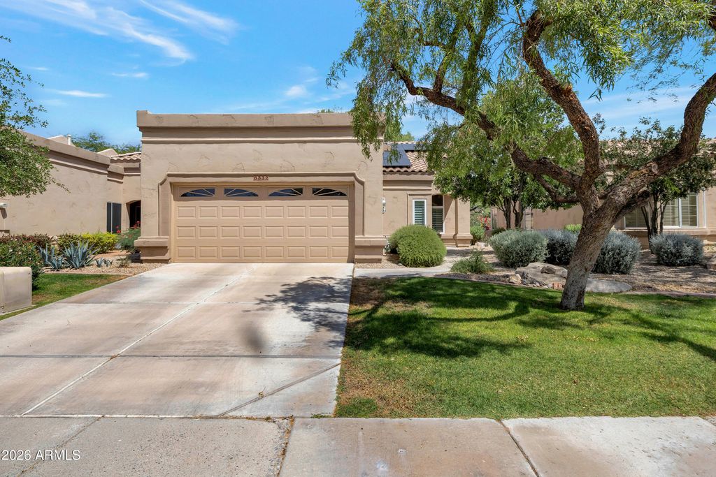 8332 W Taro Lane Lane, Peoria, AZ 85382