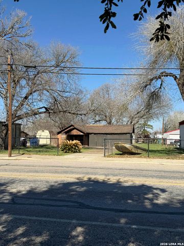 603 W Main, Stockdale, TX 78160