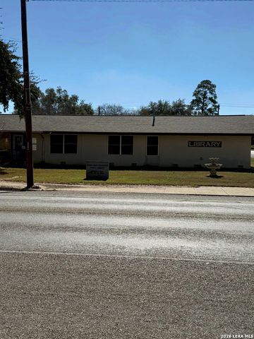 603 W Main, Stockdale, TX 78160