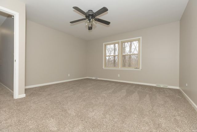 5322 Blue Ridge Drive, Newburgh, IN 47630