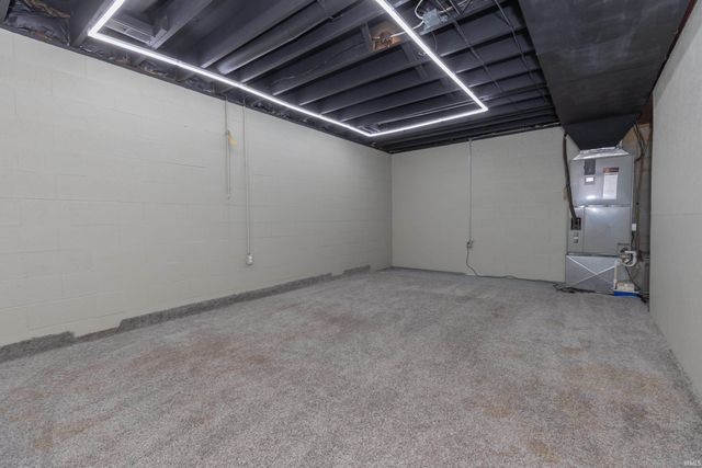 5322 Blue Ridge Drive, Newburgh, IN 47630