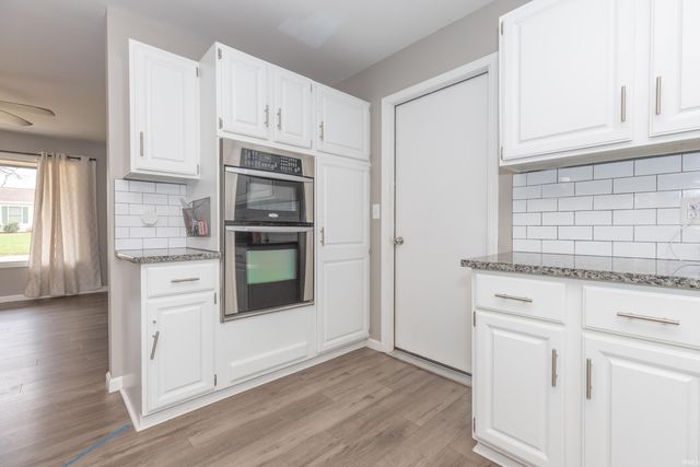 5322 Blue Ridge Drive, Newburgh, IN 47630