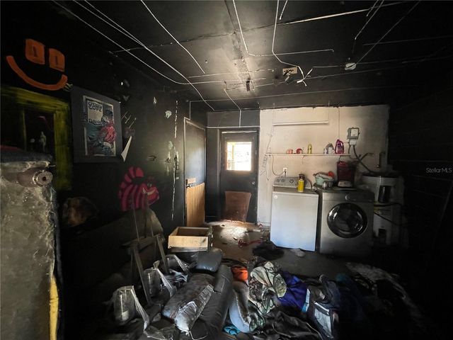 2710 LAKEWOOD LANE, Eustis, FL 32726