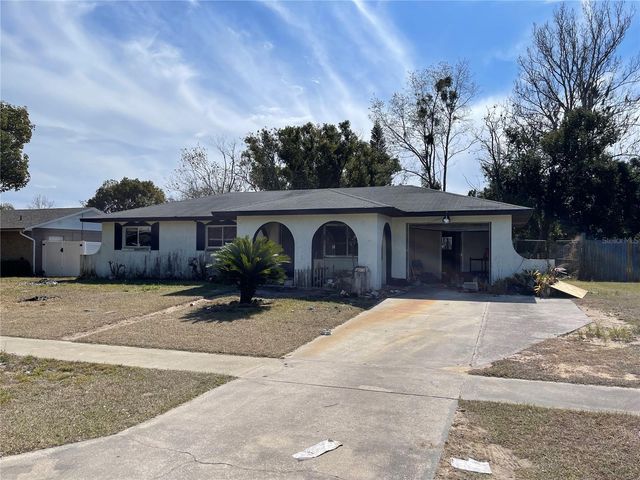 2710 LAKEWOOD LANE, Eustis, FL 32726