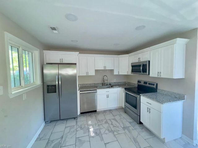 533 McLean ST, Portsmouth, VA 23701