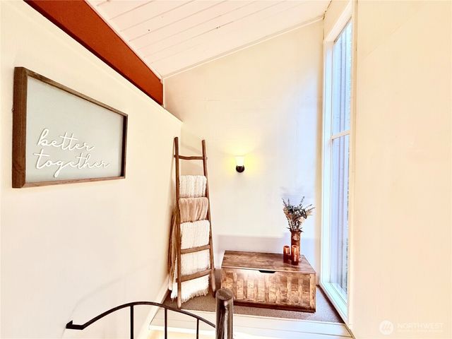 741 E Promontory Road, Shelton, WA 98584