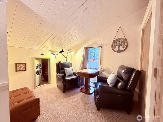 741 E Promontory Road, Shelton, WA 98584