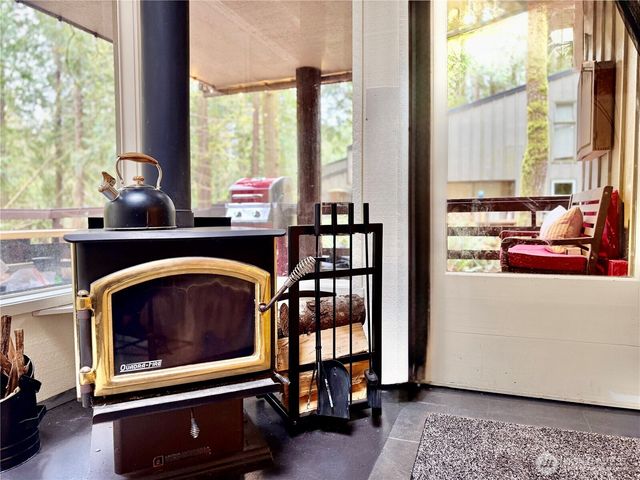 741 E Promontory Road, Shelton, WA 98584