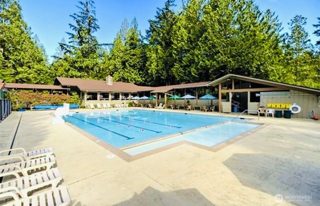 741 E Promontory Road, Shelton, WA 98584