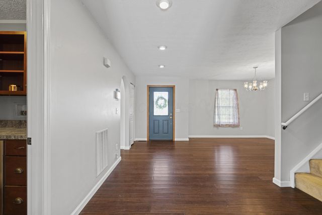 112 Spring Brook Court, Etna, OH 43062