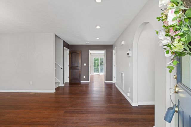 112 Spring Brook Court, Etna, OH 43062