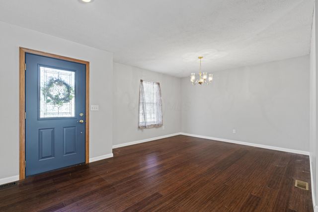 112 Spring Brook Court, Etna, OH 43062