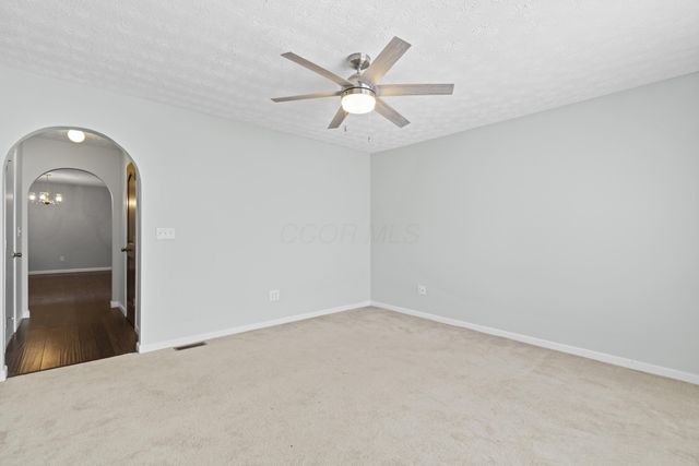 112 Spring Brook Court, Etna, OH 43062