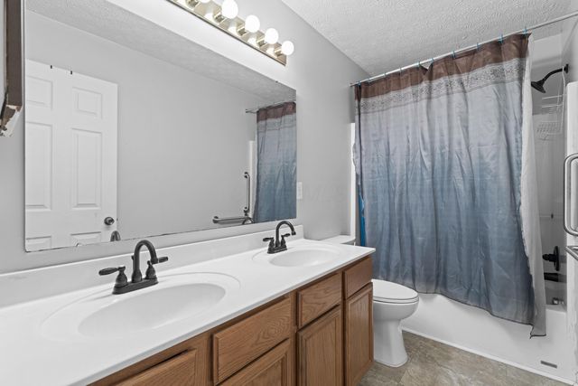 112 Spring Brook Court, Etna, OH 43062