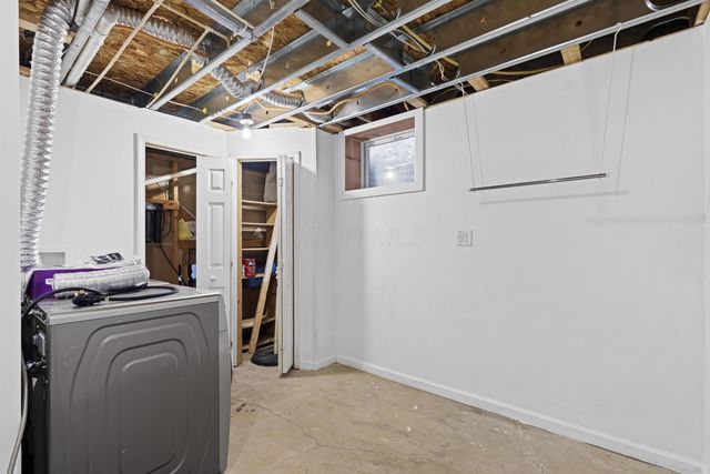 112 Spring Brook Court, Etna, OH 43062