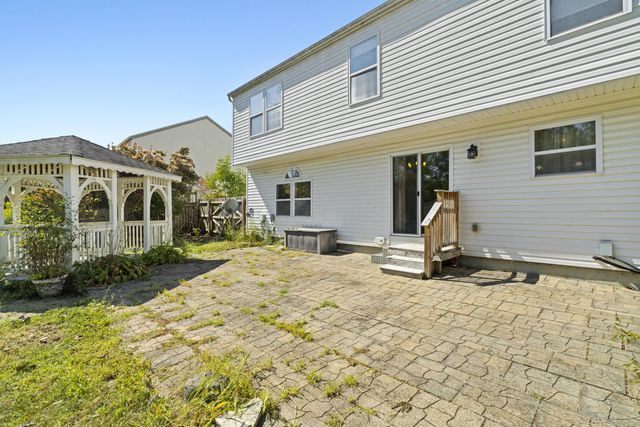 112 Spring Brook Court, Etna, OH 43062