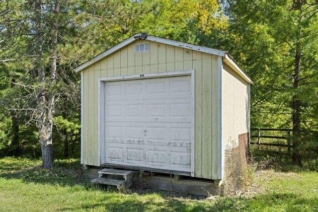 112 Spring Brook Court, Etna, OH 43062