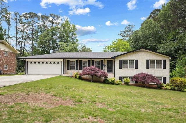 1319 Renee Drive SW, Lilburn, GA 30047