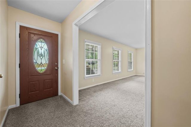 1319 Renee Drive SW, Lilburn, GA 30047