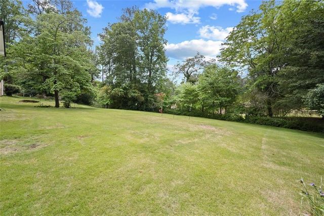 1319 Renee Drive SW, Lilburn, GA 30047
