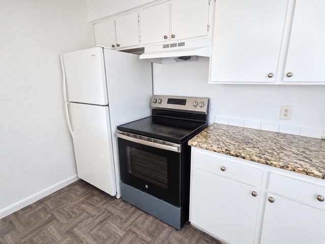 9898 Club Creek Drive 1613, Houston, TX 77036