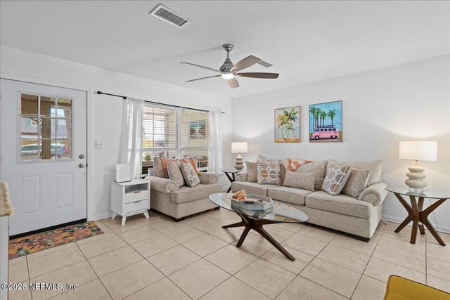 3218 1ST Street S, Jacksonville Beach, FL 32250