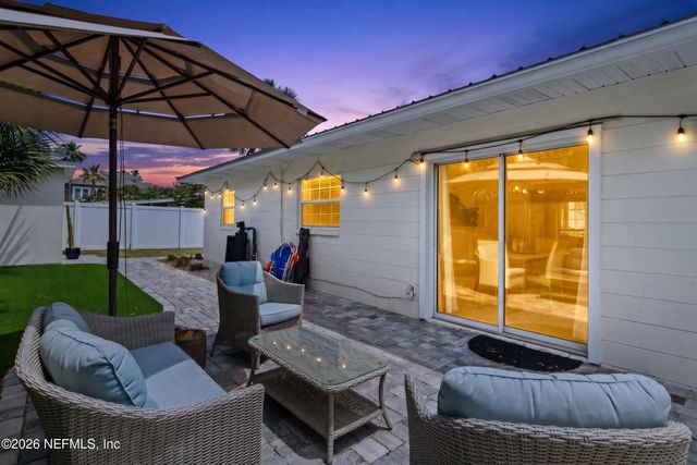 3218 1ST Street S, Jacksonville Beach, FL 32250