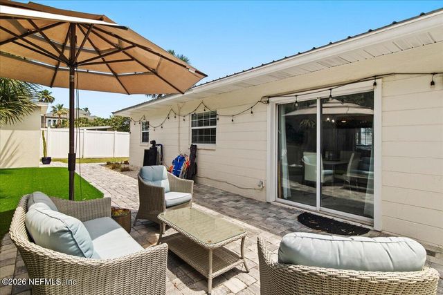 3218 1ST Street S, Jacksonville Beach, FL 32250