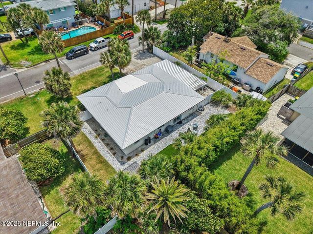 3218 1ST Street S, Jacksonville Beach, FL 32250