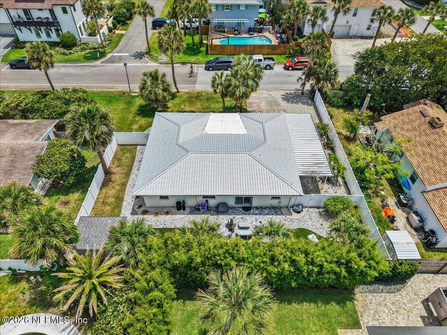 3218 1ST Street S, Jacksonville Beach, FL 32250