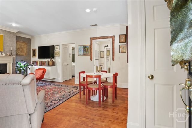519 Tattnall Street, Savannah, GA 31401