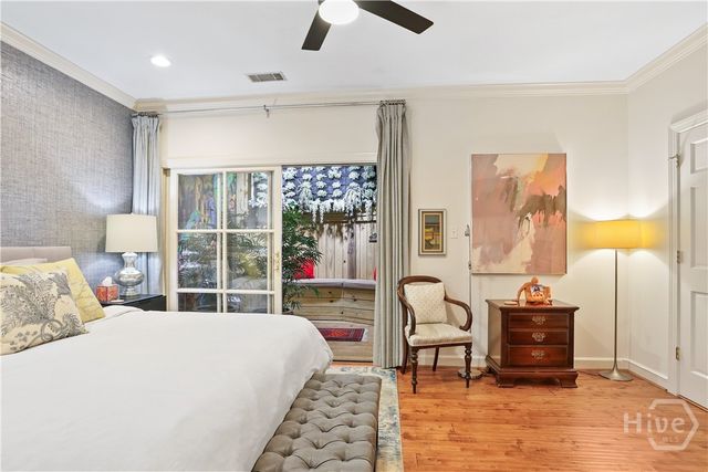 519 Tattnall Street, Savannah, GA 31401