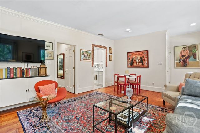 519 Tattnall Street, Savannah, GA 31401