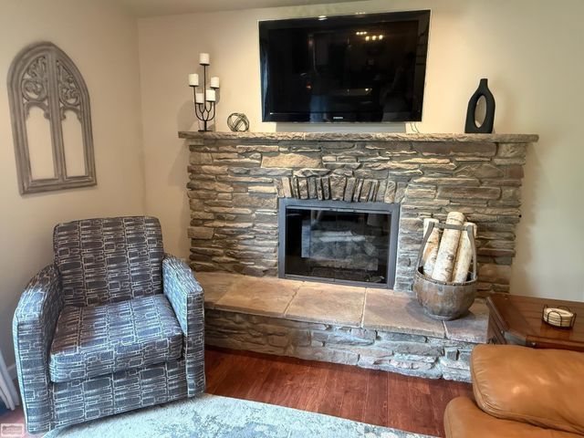 50467 Peggy Lane, Chesterfield Twp, MI 48047