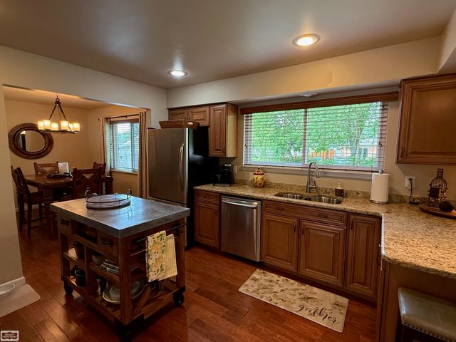 50467 Peggy Lane, Chesterfield Twp, MI 48047