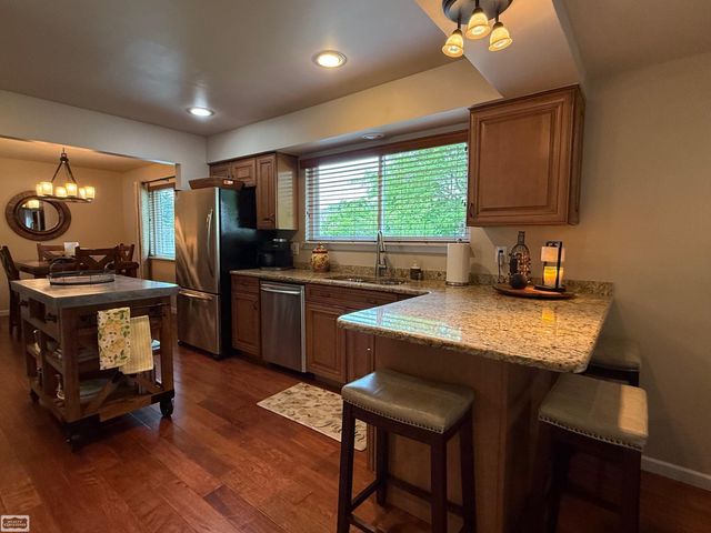 50467 Peggy Lane, Chesterfield Twp, MI 48047