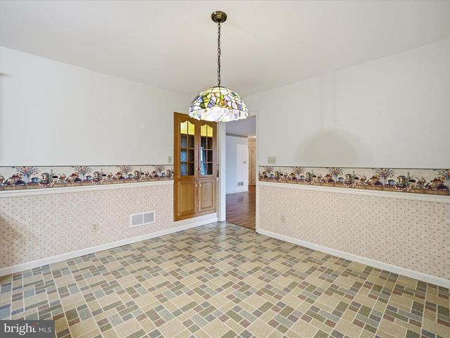 12274 COUNTRY CLUB ROAD, Waynesboro, PA 17268