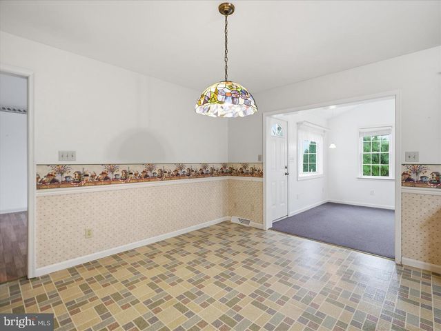 12274 COUNTRY CLUB ROAD, Waynesboro, PA 17268