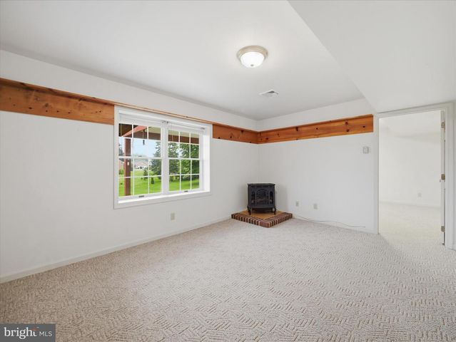 12274 COUNTRY CLUB ROAD, Waynesboro, PA 17268