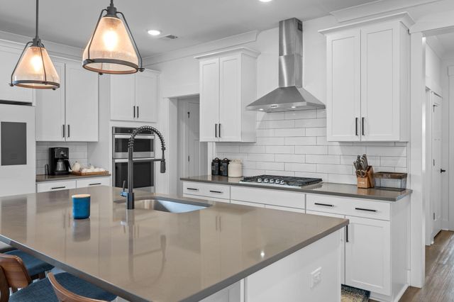 119 Archdale Street, Summerville, SC 29486