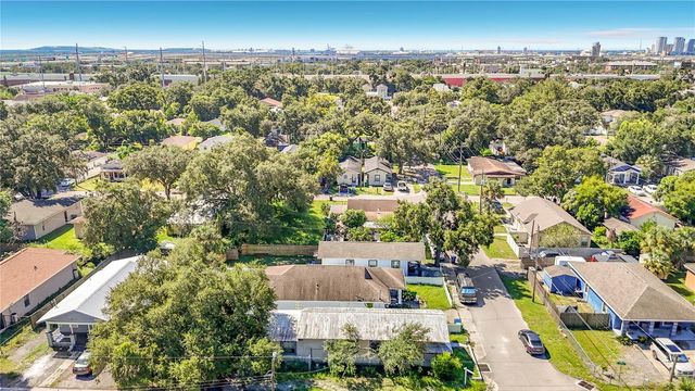 2911 N 24TH STREET, Tampa, FL 33605