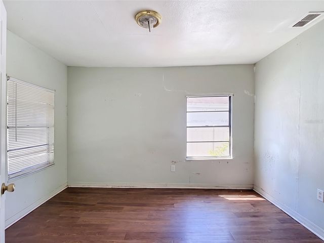 2911 N 24TH STREET, Tampa, FL 33605