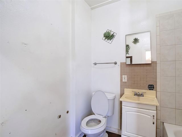 2911 N 24TH STREET, Tampa, FL 33605