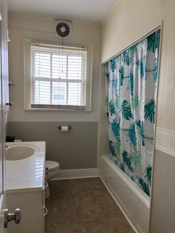 266 Carrollton Avenue, Shreveport, LA 71105