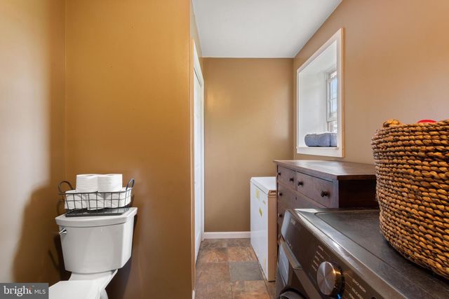185 PINE GROVE RD, Hanover, PA 17331