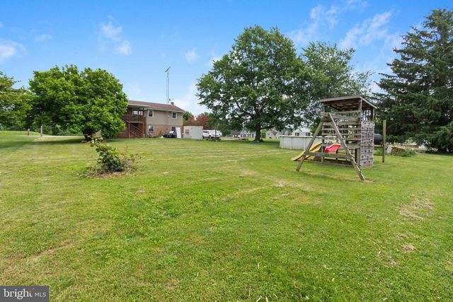185 PINE GROVE RD, Hanover, PA 17331