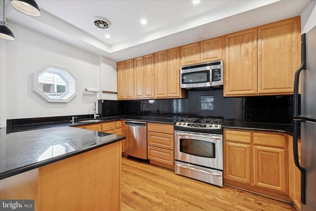 715 RODMAN ST, Philadelphia, PA 19147