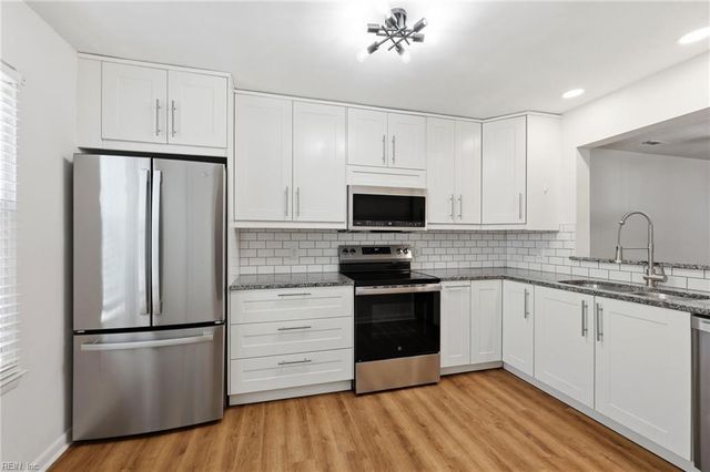 5133 Glenwood Way, Virginia Beach, VA 23456