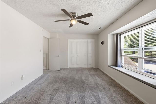 5133 Glenwood Way, Virginia Beach, VA 23456