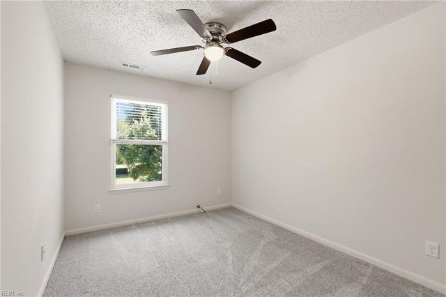 5133 Glenwood Way, Virginia Beach, VA 23456